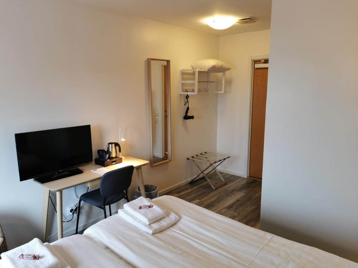 Kils Hotell & Restaurang Extérieur photo